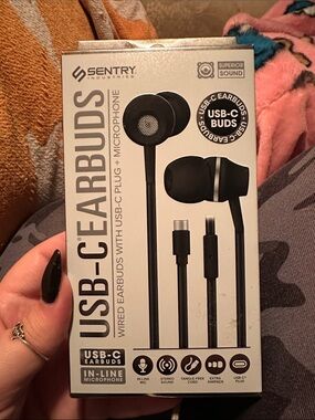 Sentry USB-C Earbuds in Black